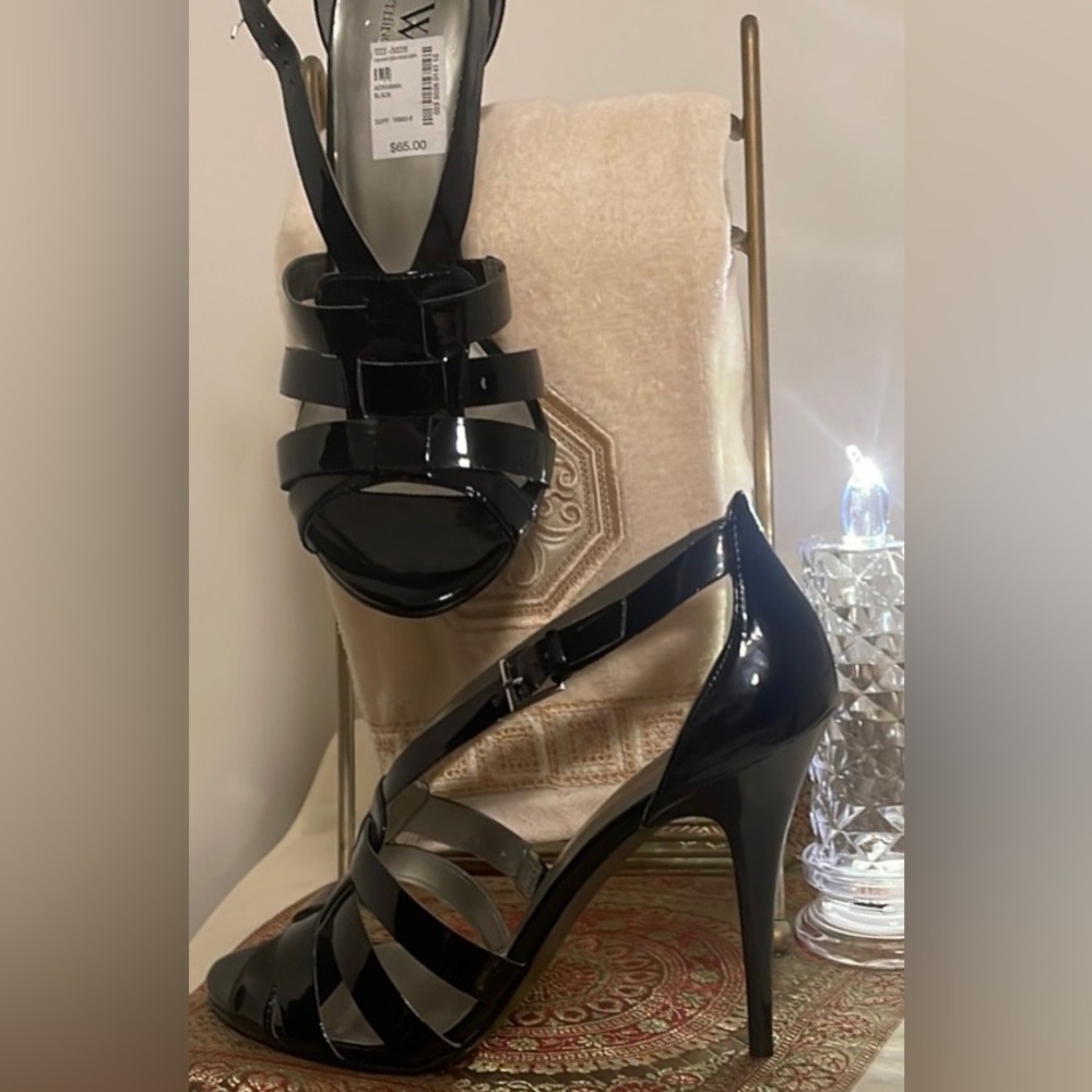 NEW Worthington Black Patent Heel Sandal Size 9